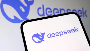 Experții îndeamnă la eliminarea urgentă a DeepSeek din telefon – chatbot-ul este periculos