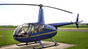 Un primar dintr-o comună fără gaz şi apă, face naveta cu elicopterul. „Este plăcerea mea”