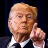 Trump promite lovituri mult mai dure dacă Iranul blochează petrolul lumii