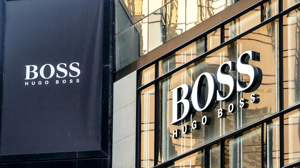 Branduri de lux din fashion, lovite de criza din China. Hugo Boss, pierderi mari de profit