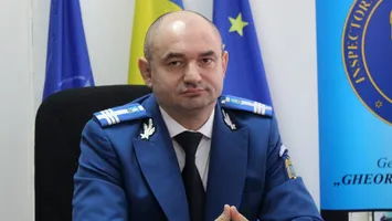 Iulian Albăceanu, viață dublă. Poartă uniformă, dar conduce afaceri ascunse și o avere impresionantă