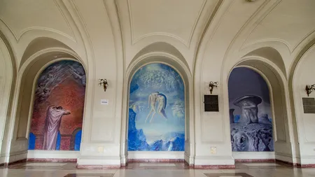 Patrimoniu artistic în pericol: picturile lui Sabin Bălașa, din Iași, se degradează