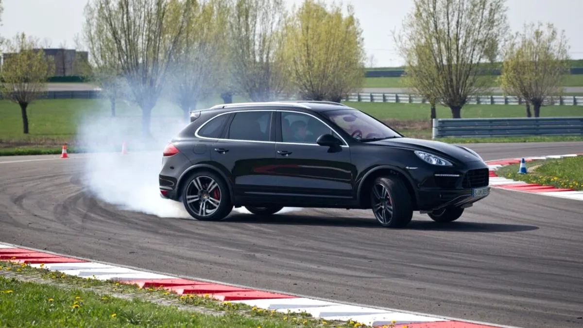 Porsche pune frână din lipsă de aluminiu