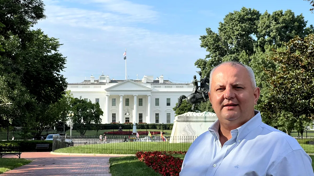 Avram Gal: Visa Waiver suspendat pe termen nelimitat: SUA nu se lasă păcălite de GRU-ul în costum diplomatic de la MAE. Emil Hurezeanu – pionul Moscovei în inima diplomației românești?