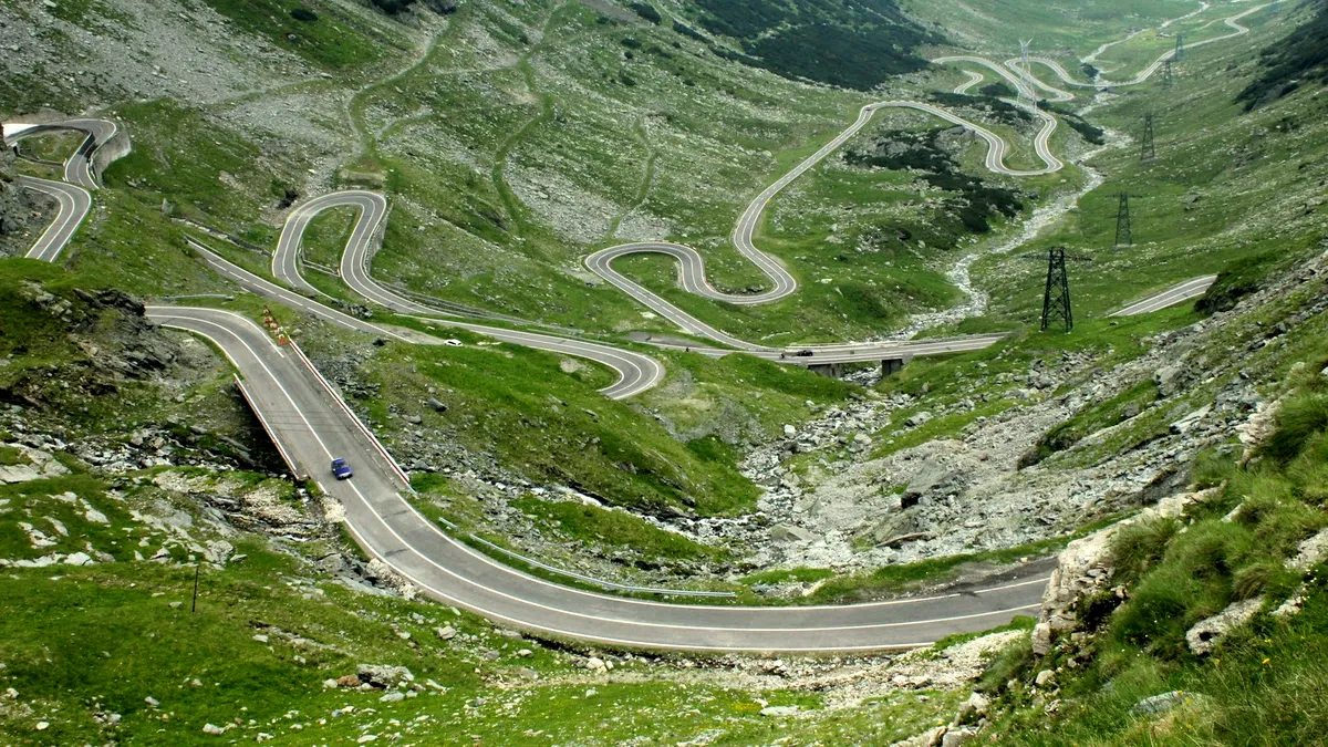 Iarnă pe Transfăgărășan cu două săptămâni înainte de deschidere