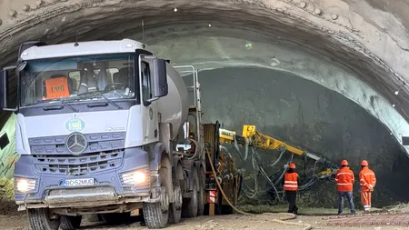 UMB a trecut de prima sută de metri la „tunelurile pentru urși“. 400 de utilaje sunt în șantier pentru structurile unice în România (VIDEO)