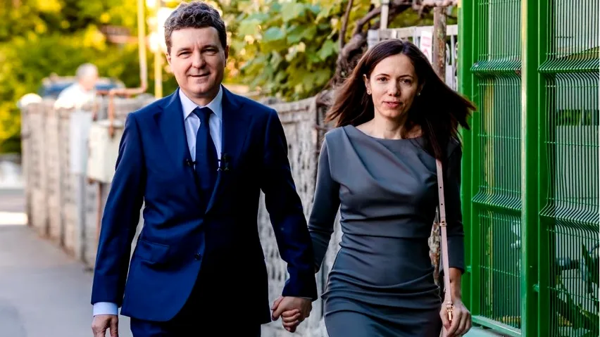 Nicușor Dan sesizează Curtea Constituțională pe legea integrității, care o vizează pe Mirabela Grădinaru