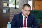 Șeful ANSVSA, Alexandru Bociu, și-a tras o consilieră inculpată pentru pornografie infantilă