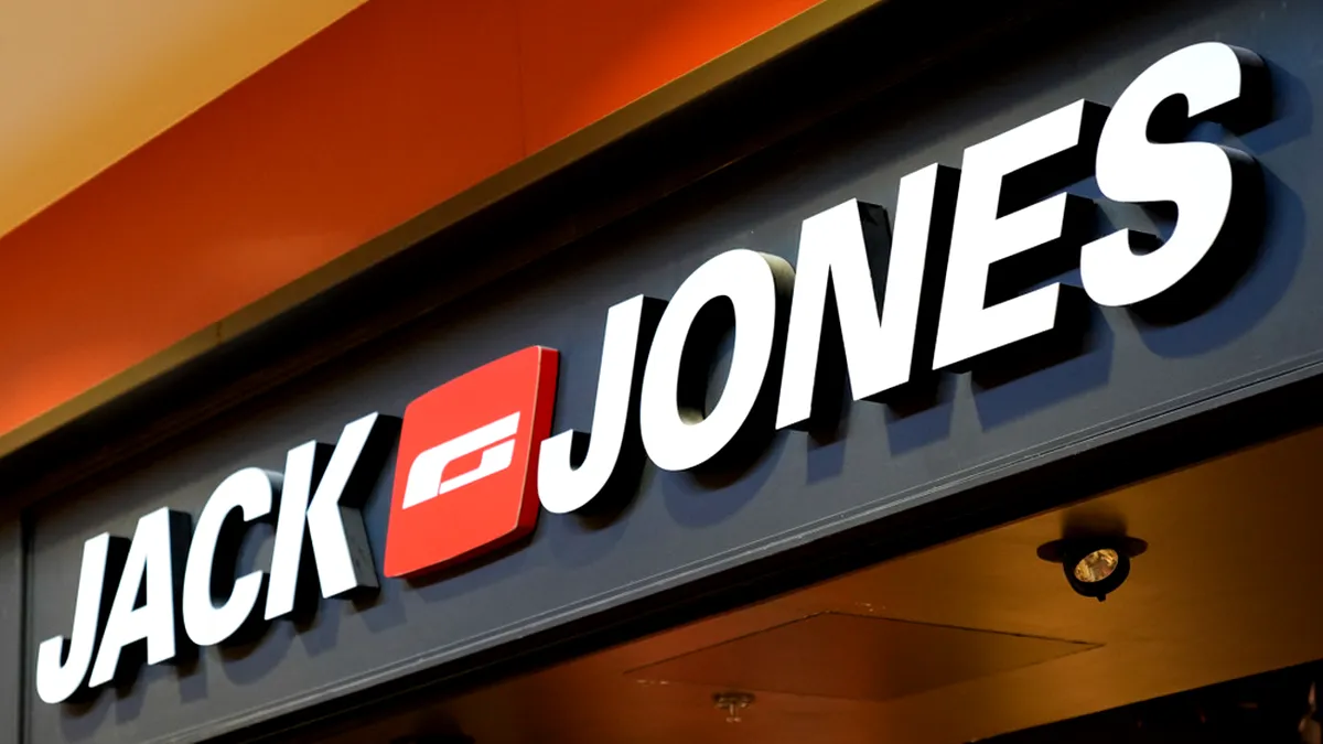 Primul magazin al unui brand global de haine se deschide la Sibiu