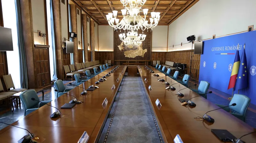 JPMorgan pariază 60% pe Guvernul Niculescu. Restul de 40% spune cât de puțin mai valorează matematica politică din România
