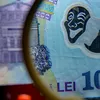 BCR: Leul rămâne supraevaluat, iar deprecierea recentă alimentează inflația și creșterea datoriei publice