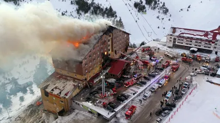 UPDATE / Incendiu puternic la un resort dintr-o stațiune celebră de schi. 66 de persoane au murit!