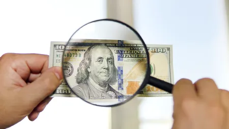 Bancnote false la un exchange din Constanța