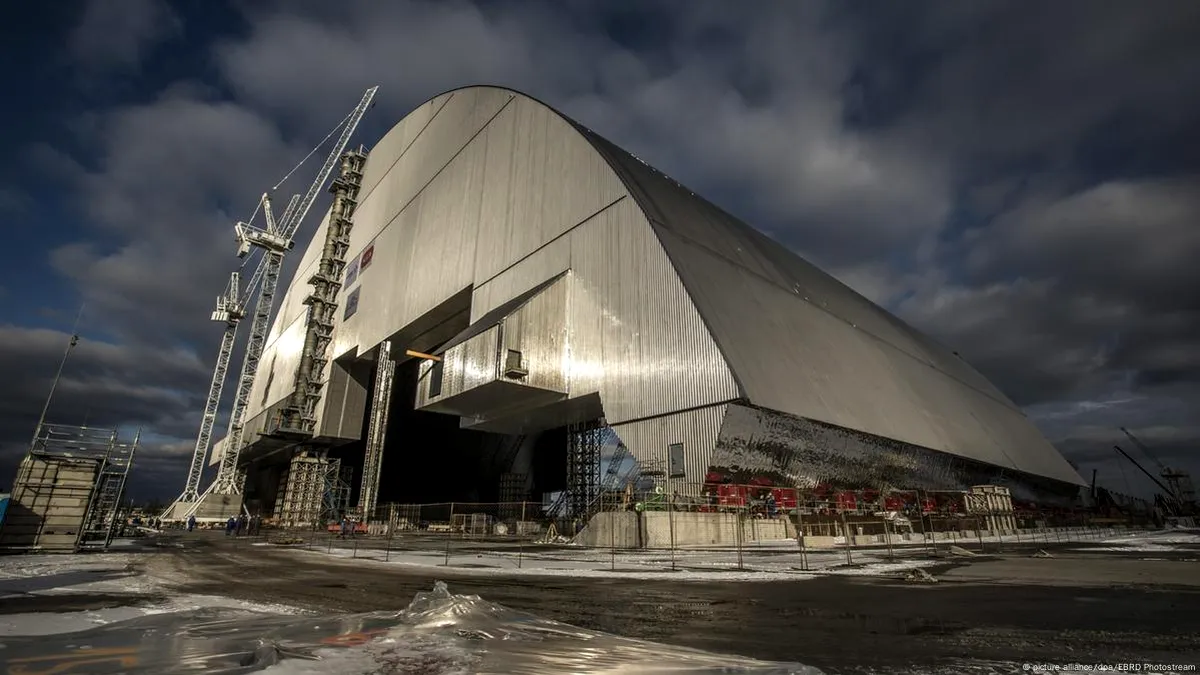 Alertă la Cernobîl: sarcofagul centralei nucleare s-a fisurat