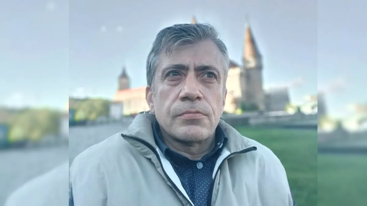 Împăratul gol, comandant în România eşuată
