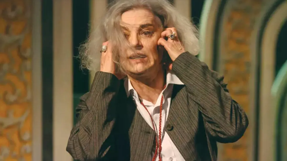 Teatrul Evreiesc de Stat ține spectacole cu jandarmii la intrare