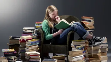 Micii campioni ai lecturii premiați la Buzău: Elevii „devoratori de cărți” au fost recompensați de Biblioteca Județeană. Numărul de cărți citite de primii clasați este impresionant