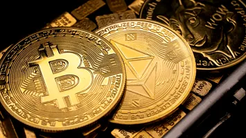 Guvernul vrea să reglementeze piața cripto: taxă de 0,5% și sancțiuni dure pentru ilegalități