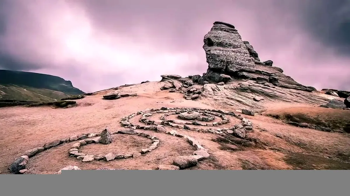 Fenomen spectaculos în Bucegi - locul misterelor (VIDEO)