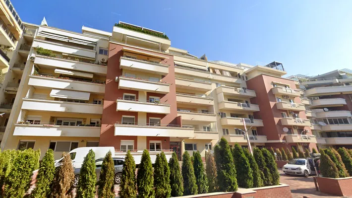 Cine poate intra legal în apartamentul tău fără mandat și ce amenzi riști