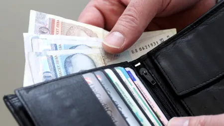 România îngheață salariile, Bulgaria le crește: Diferențe majore în politica salarială