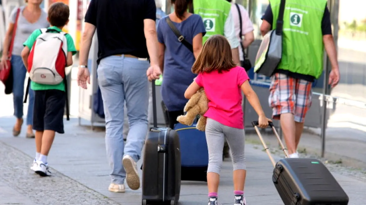 Turiștii străini preferă România. Numărul acestora, în creștere cu 17,4 la sută, în iunie. Cei mai mulți sunt germani