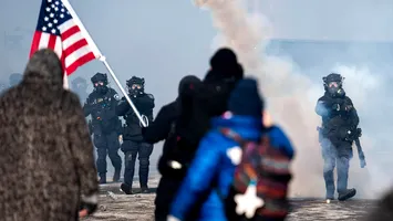 De ce statul Minnesota nu poate opri ICE, agenția care a executat doi cetățeni americani în stradă