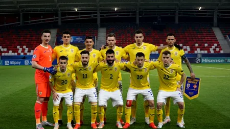 Reprezentanții naționalei de fotbal Under 21 a României au provocat un scandal monstru în avion și aeroport