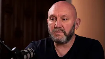 Cine este „Ucigașul”, garda de corp a lui Călin Georgescu: un campion mondial și cascador de renume internațional
