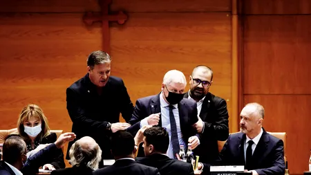 USR și PNL, semne de împăcare? Pe cine au ales lider interimar la șefia Camerei Deputaților | VIDEO