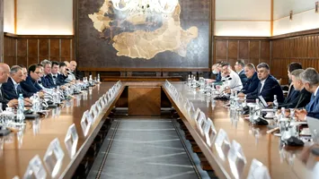 Reorganizarea Guvernului: numărul total al secretarilor de stat va scădea la 56 (Video)