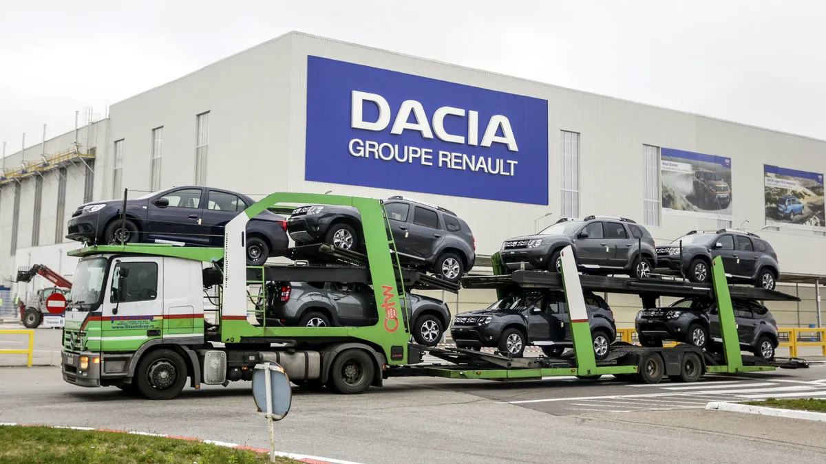 UE adoptă Euro 7 pentru vehicule: Limitări mai stricte pentru autobuze și camioane, dar mașinile rămân la standardele Euro 6