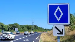 Atenție la noul semn de circulație apărut pe străzile europene: reguli și sancțiuni impuse