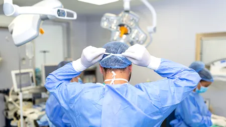 Performanță chirurgicală la Iași: Extirparea unei tumori cerebrale de 10 cm