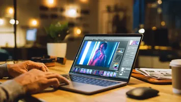 Cele mai bune laptopuri pentru editare foto în 2025: Dispozitive puternice și accesibile pentru designeri și fotografi