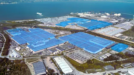 Ford va construi autoutilitare Transit electrice și hibride în Turcia