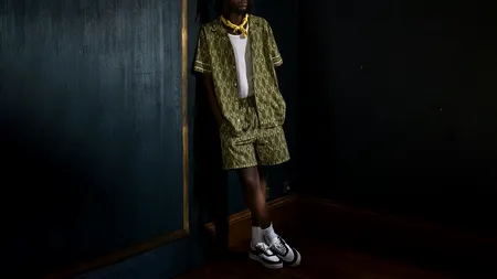 Stilizează-ți ținutele streetwear cu BAPE