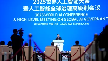Inteligența artificială, între colaborare globală și rivalitate strategică: China cere un consens internațional