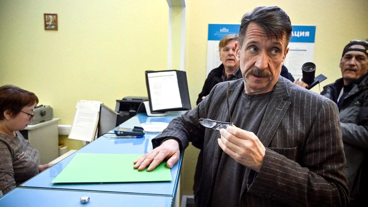 „Comerciantul morții” Viktor Bout a revenit în afacerea cu arme