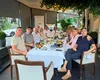 Fiul lui Nicolae Ceaușescu, Valentin Ceaușescu, a apărut la masă cu legende ale fotbalului românesc. Întâlnire la un local din București