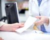 Medicamentele pot fi ridicate din farmacie fără rețetă