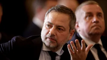 PNL acuză PSD de „trădare politică” după alianța cu AUR pentru moțiunea de cenzură împotriva guvernului Bolojan