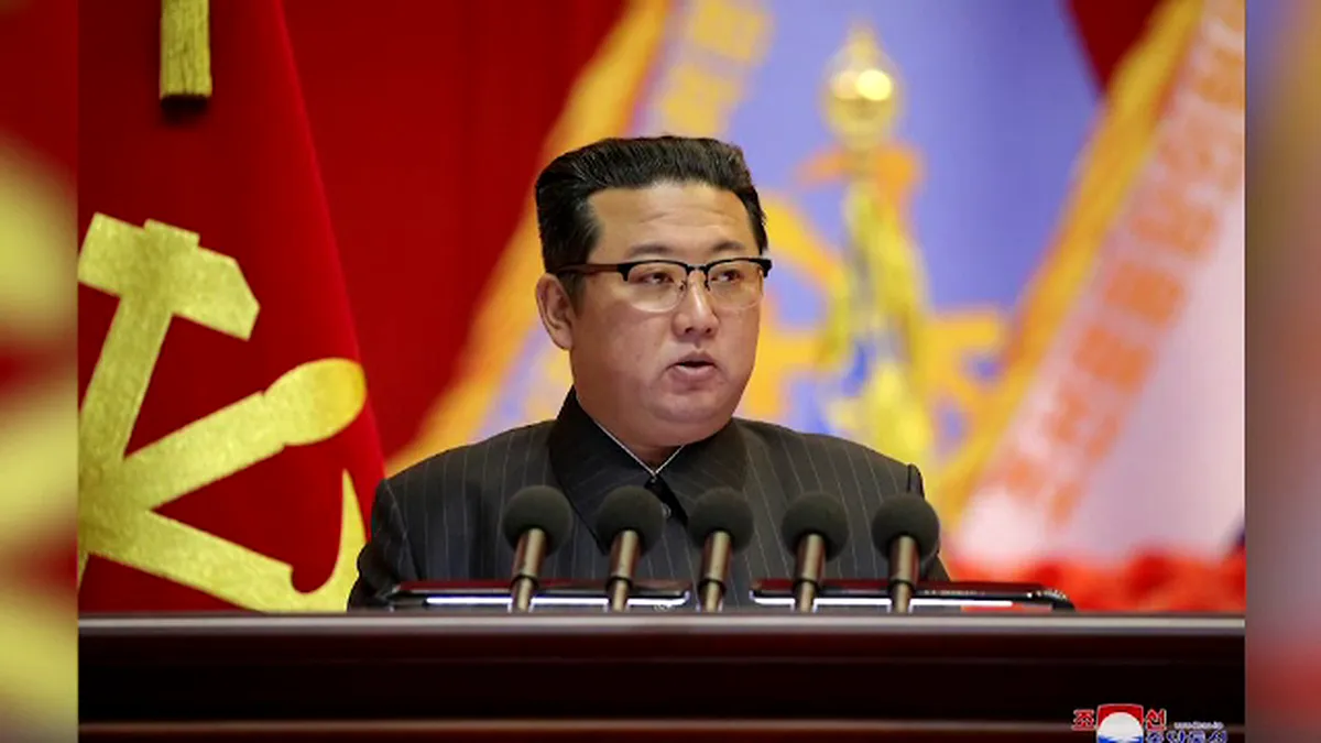 Liderul nord-coreean Kim Jong Un vrea producţie mai mare de lansatoare de rachete