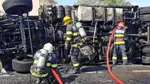 Alertă majoră în Timiș! Populația, evacuată după răsturnarea unui camion cu hipoclorit pe DN68A
