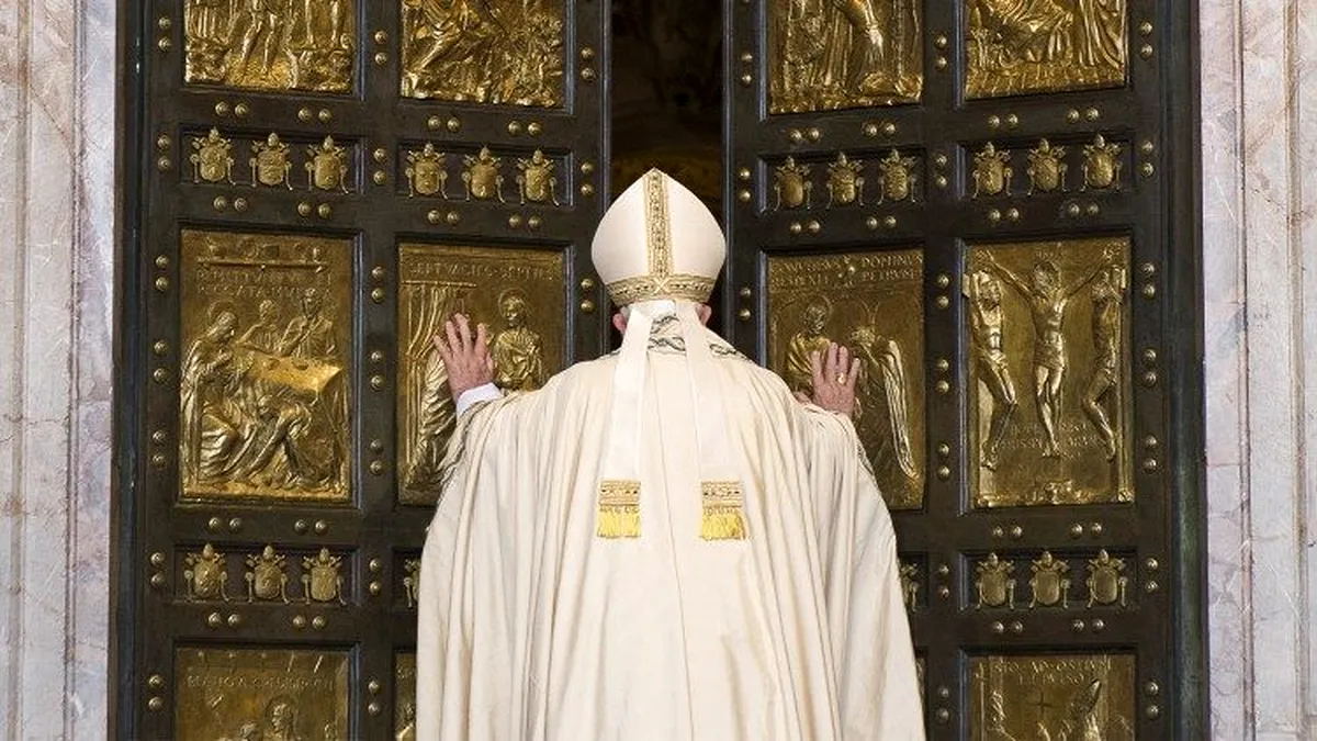 Noaptea de Crăciun la Vatican: Ceremonia deschiderii Porții Sfinte a bazilicii San Pietro