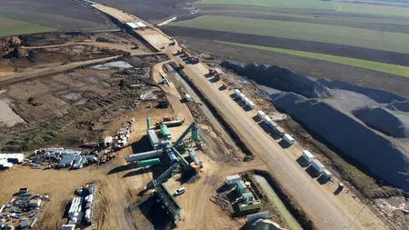 Ar putea să fie plătiți constructorii de infrastructură rutieră cu banii băncilor?