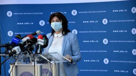 Anisie: Școlile ar putea trece la cursuri online de marți
