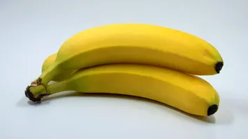 Războiul contra bolii care amenință bananele. O rază de speranță pentru Cavendish