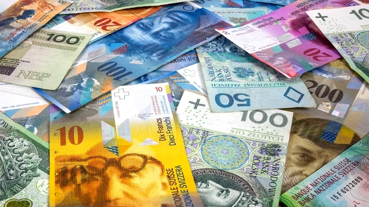 Investitorii fug de risc: Yenul și francul elvețian devin vedetele crizei comerciale