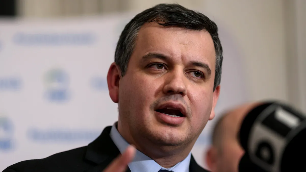 Eugen Tomac, tot mai aproape de varianta premier. PSD ar putea susține un Guvern condus de acesta